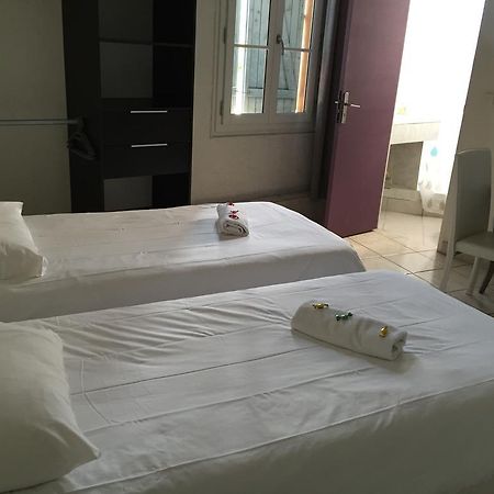 Hotel Restaurant Le 8 Mandelieu Kültér fotó