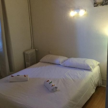 Hotel Restaurant Le 8 Mandelieu Kültér fotó