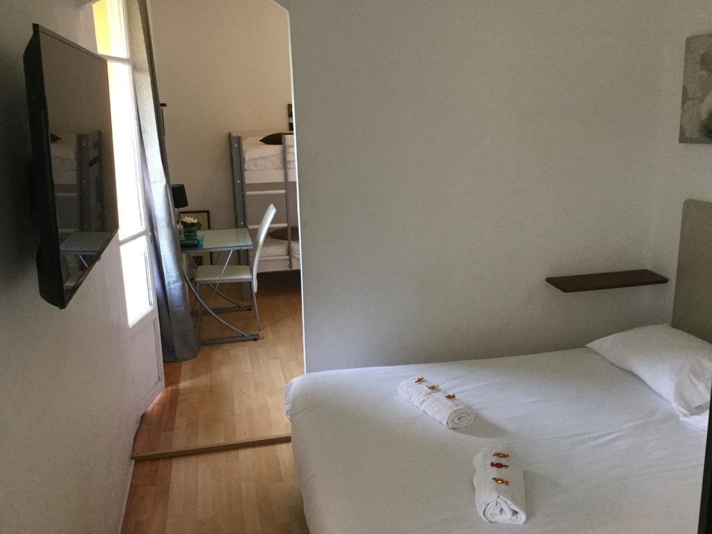 Hotel Restaurant Le 8 Mandelieu Kültér fotó